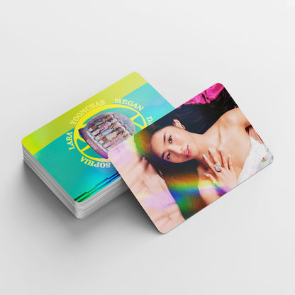 124PCS KATSEYE Collectible Stickers Holographic LOMO Cards